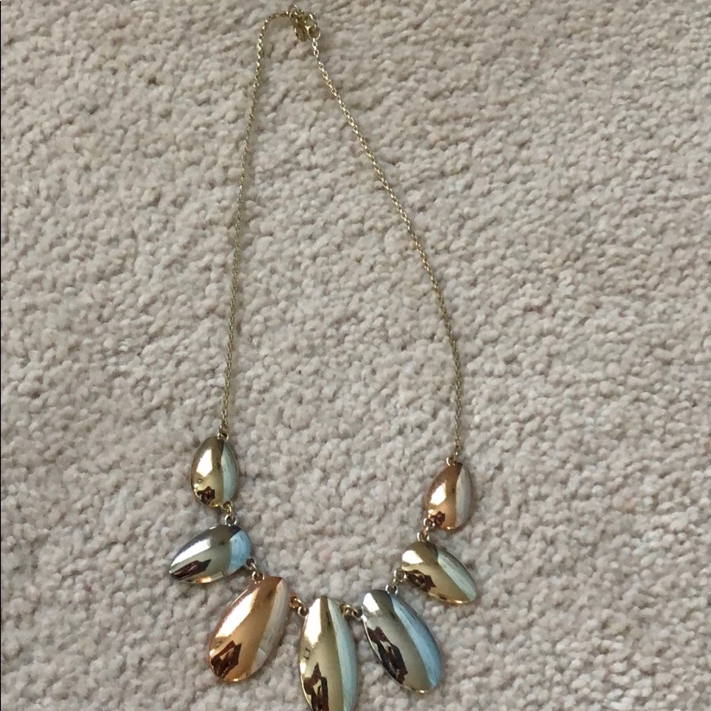 LOFT necklace